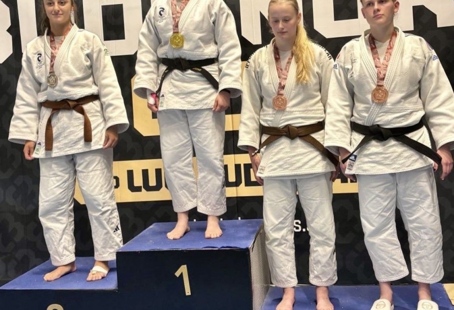 Elise BEGON 3ème au tournoi international cadet en Suède